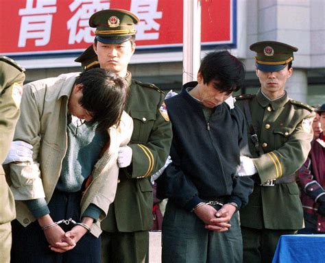 how are criminals executed in china